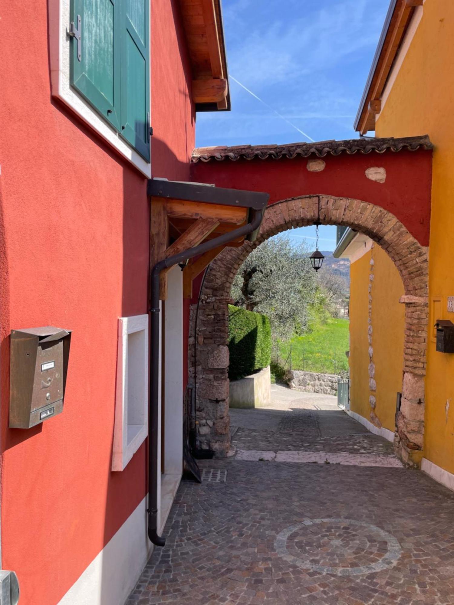 Relais Fontana Rosa B&B Wellness Caprino Veronese Dış mekan fotoğraf
