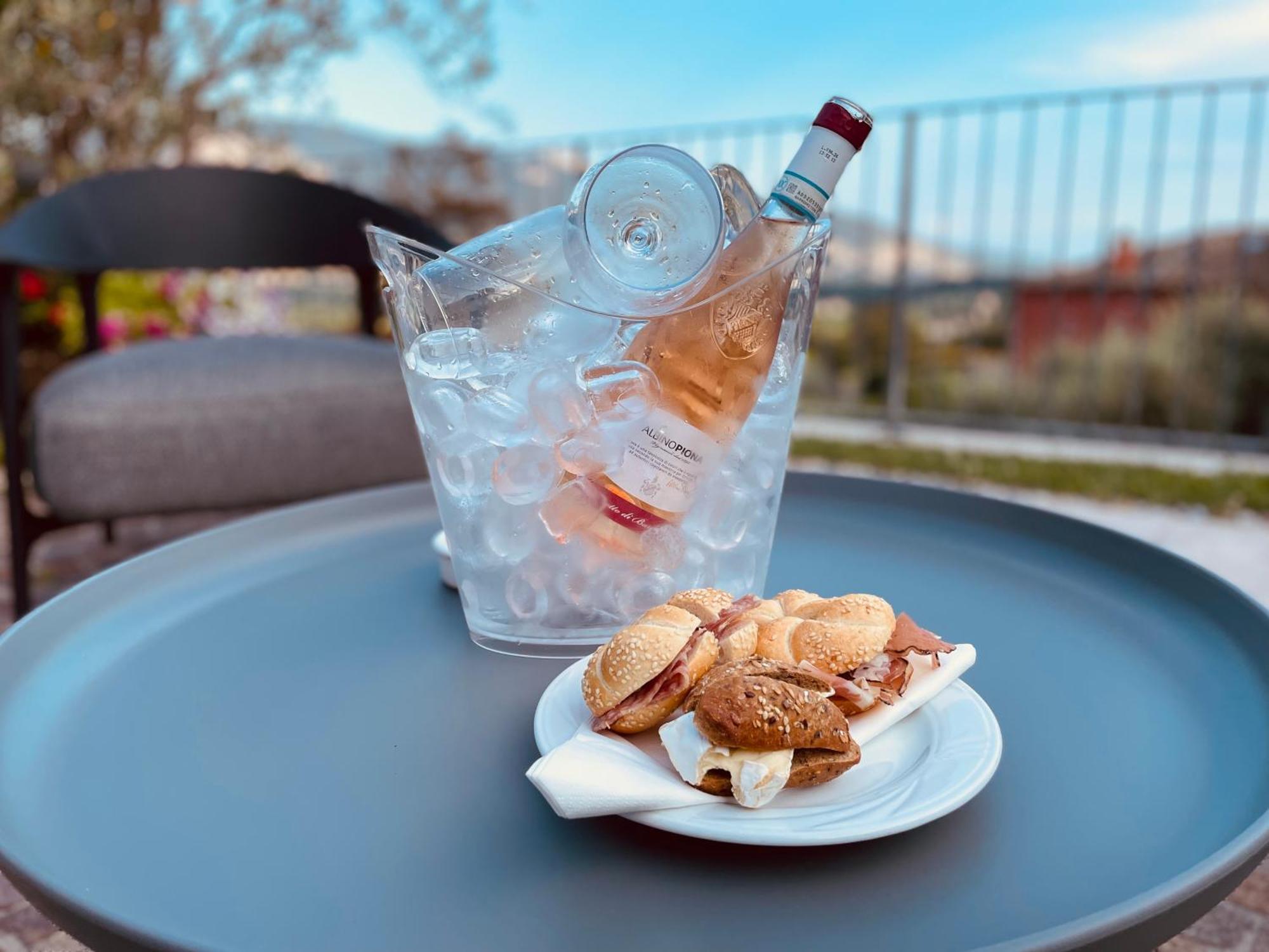 Relais Fontana Rosa B&B Wellness Caprino Veronese Dış mekan fotoğraf